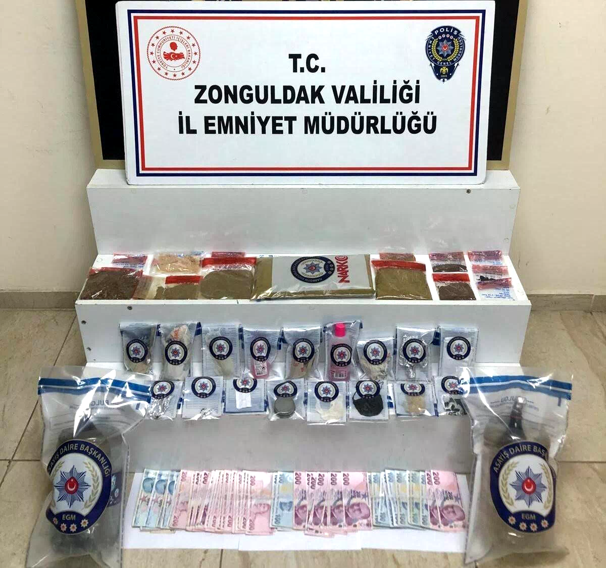 Zonguldak’ta uyuşturucu operasyonunda üç kişi tutuklandı