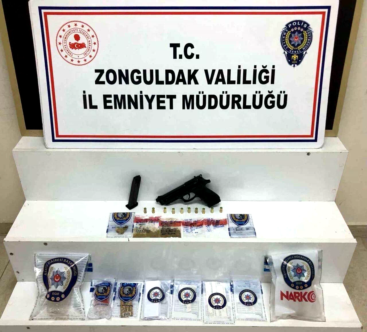 Zonguldak’taki uyuşturucu operasyonunda 2 şüpheli gözaltında