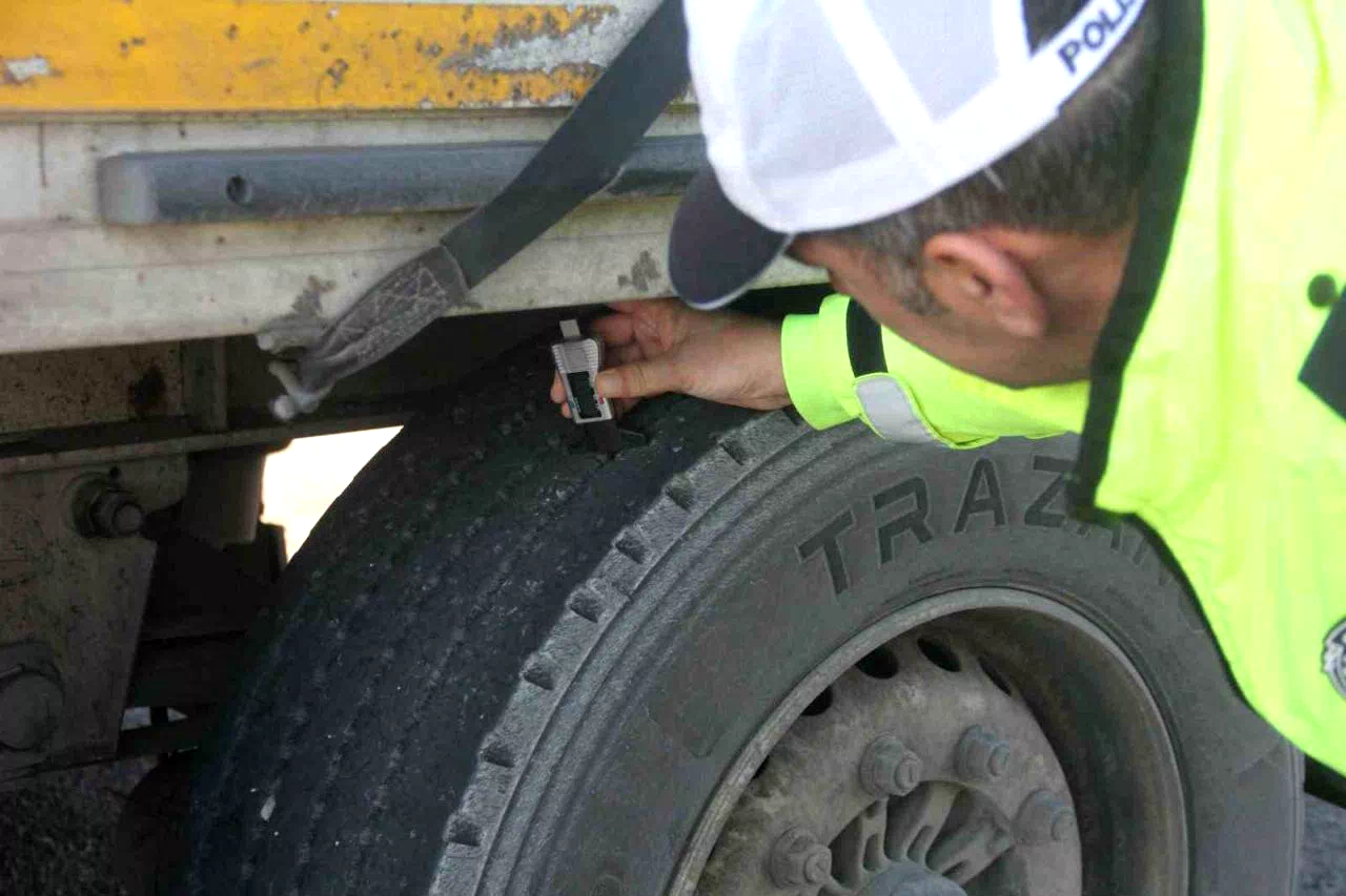 Zorunlu kış lastiği uygulaması yarın başlıyor