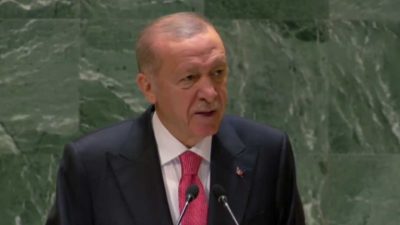 Cumhurbaşkanı Erdoğan, Yatırım Danışma Konseyi'nde erken seçim tartışmalarını eleştirerek Türkiye'nin