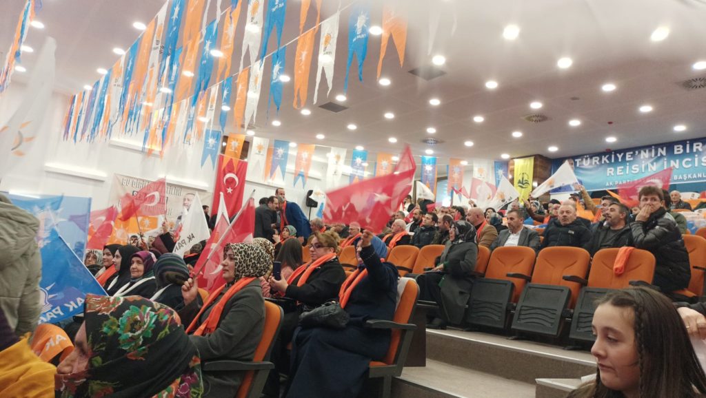 AK Parti 7. Olağan İl Kadın Kolları Kongresi Bayburt'ta gerçekleştirildi