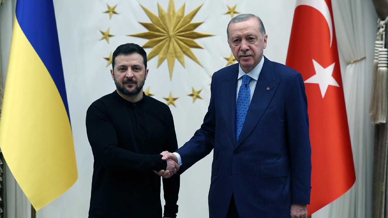 Cumhurbaşkanı Recep Tayyip Erdoğan, Ukrayna Devlet Başkanı Volodimir Zelenskiy ile