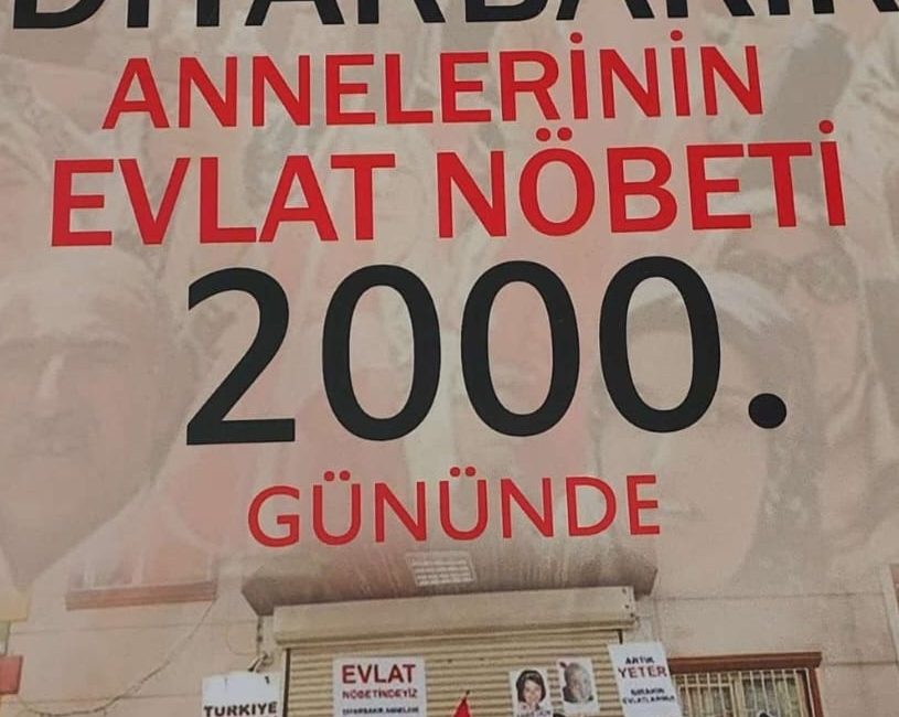 Diyarbakır Anneleri 
2 bin gündür evlat nöbetinde: Bin yıl geçse