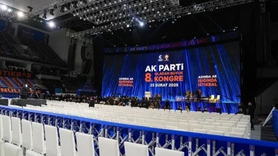 AK Parti 8. Olağan Büyük Kongresi başladı. Cumhurbaşkanı Erdoğan'ın 3