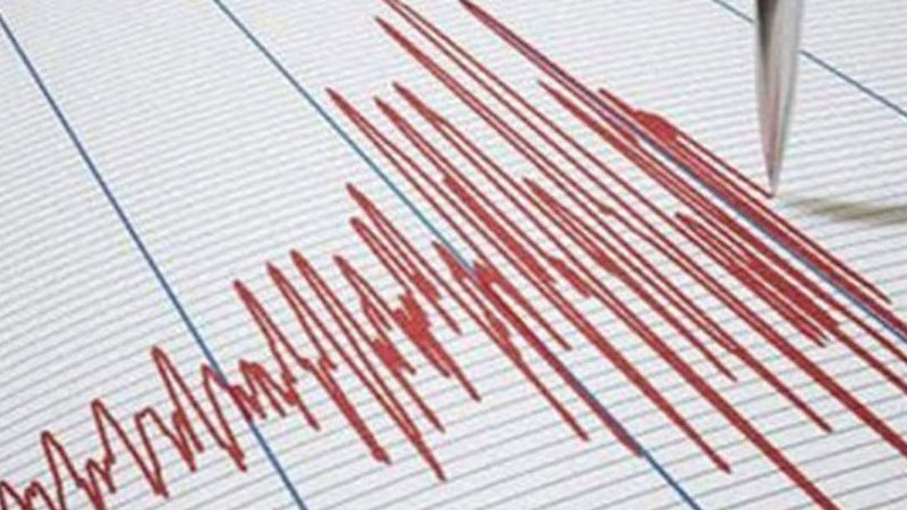 AFAD'dın yaptığı açıklamaya göre Ankara'da 3.5 büyüklüğünde deprem meydana geldi.