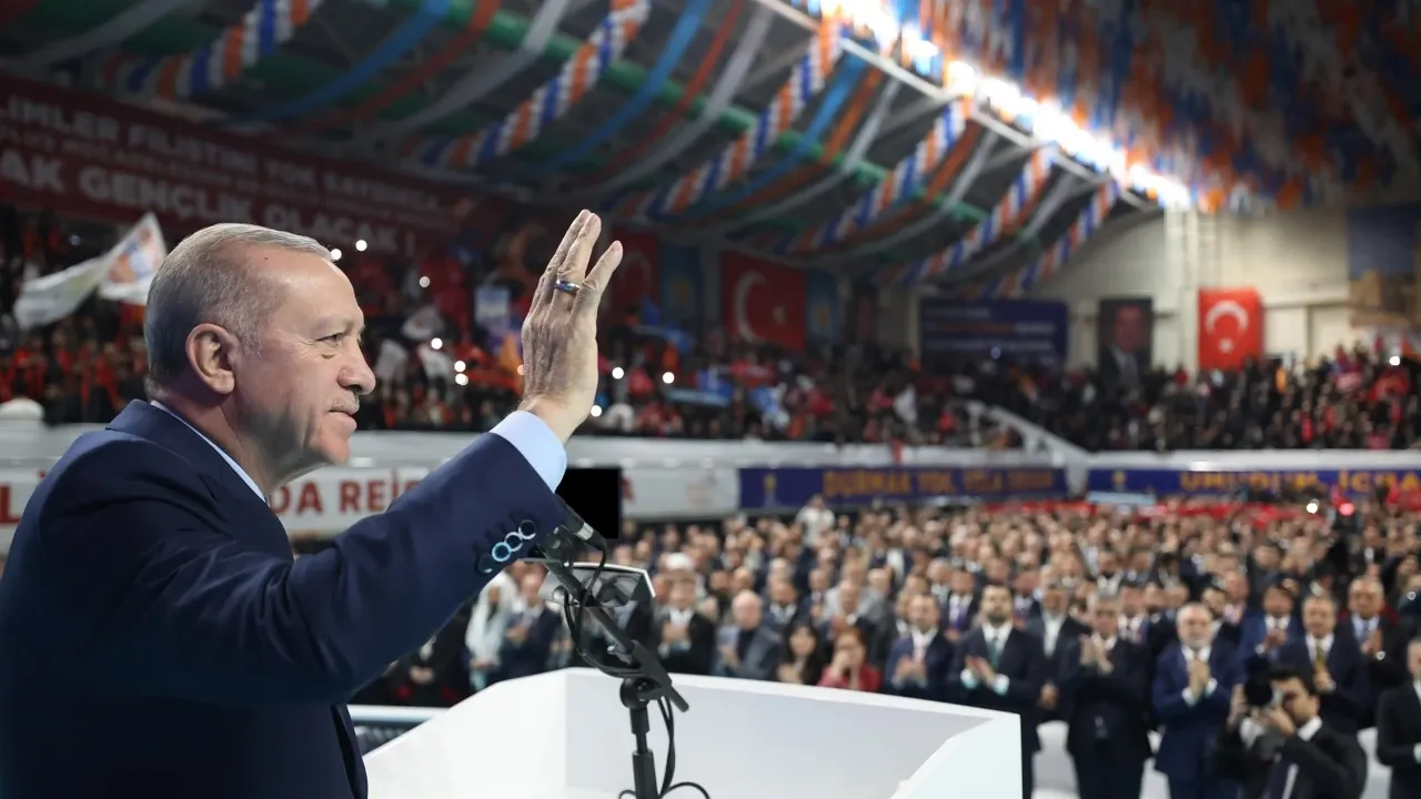 AK Parti Genel Başkanı ve Cumhurbaşkanı Recep Tayyip Erdoğan, 8.