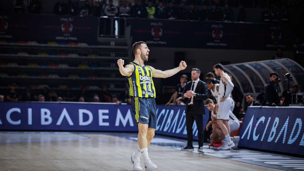 Basketbolda 39. Erkekler ING Türkiye Kupası finalinde Fenerbahçe Beko, Beşiktaş