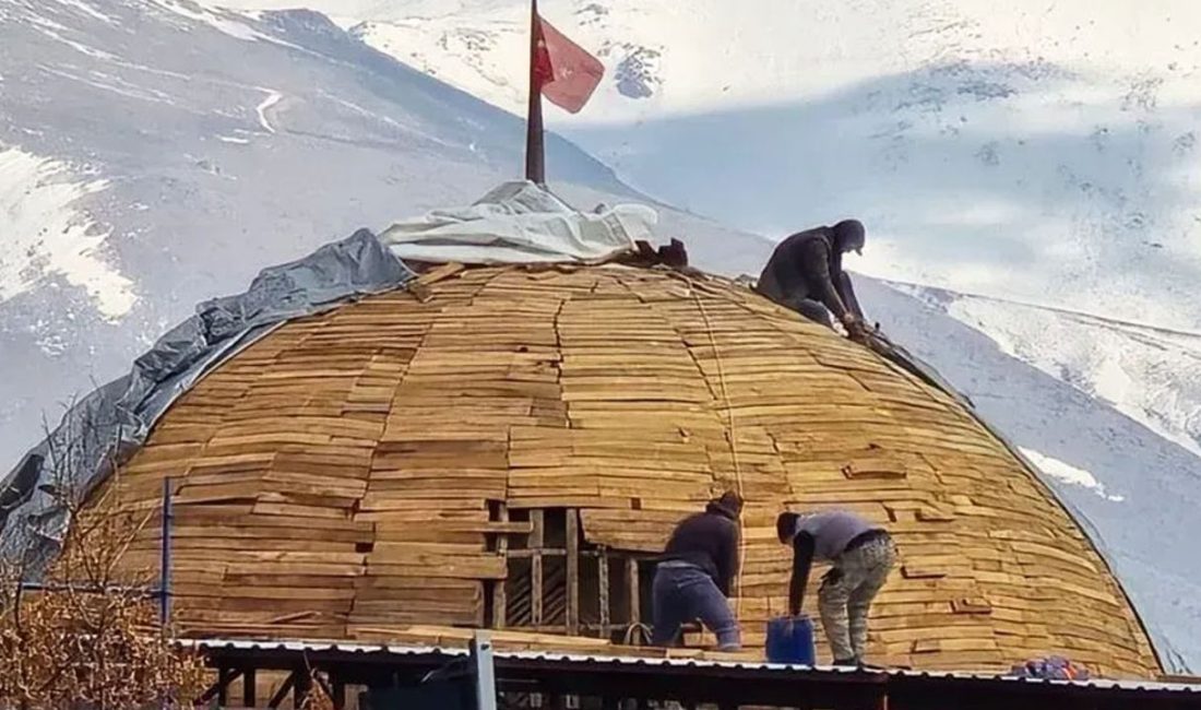 Isparta’nın en eski camilerinden biri olan tarihi Ulu Camii’nde restorasyon çalışmaları hız