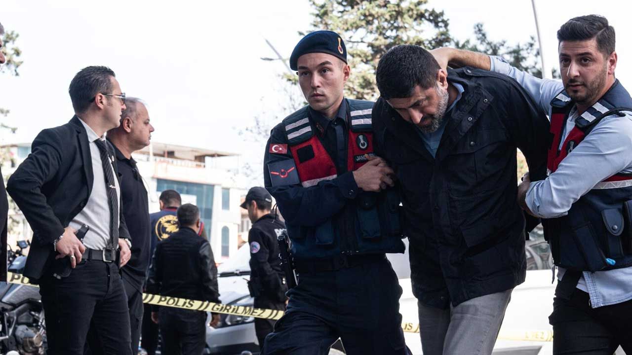 İstanbul’da yürütülen "Yenidoğan Çetesi" soruşturması kapsamında Sağlık Meslekleri Kurulu, 34