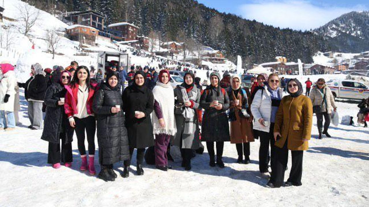 Öz Gıda İş Sendikası Doğu Karadeniz Rize Şube Başkanlığı Kadın