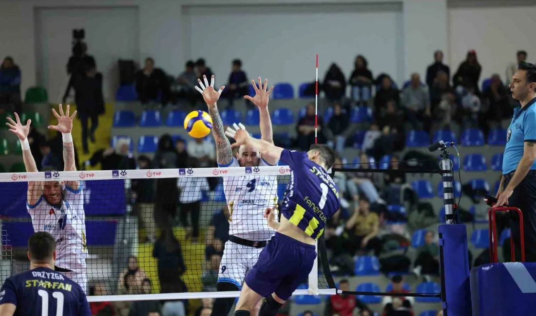 2025 Erkekler AXA Sigorta Kupa Voley Dörtlü Finali'nde Fenerbahçe, Arkas