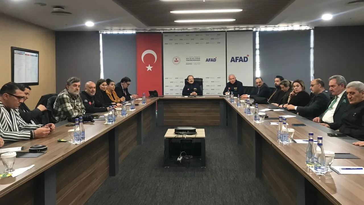 Türk İnternet Medya Birliği (TİMBİR) heyeti Dr. Süleyman Basa başkanlığında,