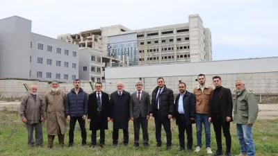 Samsun Milletvekili Mehmet Karaman, 2018’den beri tamamlanamayan Tekkeköy Devlet Hastanesi