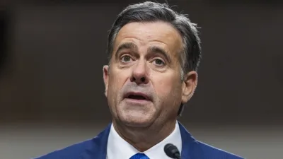 CIA Başkanı John Ratcliffe, ABD Başkanı Trump'ın Ukrayna'ya askeri yardımı