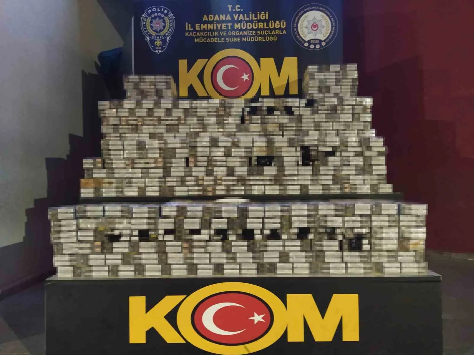 Adana polisi kaçakçılıkla mücadele kapsamında bir ton tütün, 3 milyon