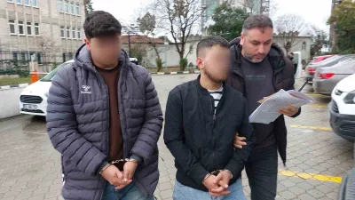 Samsun'da bir akaryakıt istasyonunda motosiklet sürücüsü bıçaklandı. Olay sonrasında 1