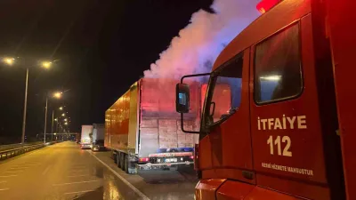 Amasya'nın Merzifon ilçesinde H.A. yönetimindeki kuruyemiş yüklü TIR'ın dorsesinde çıkan