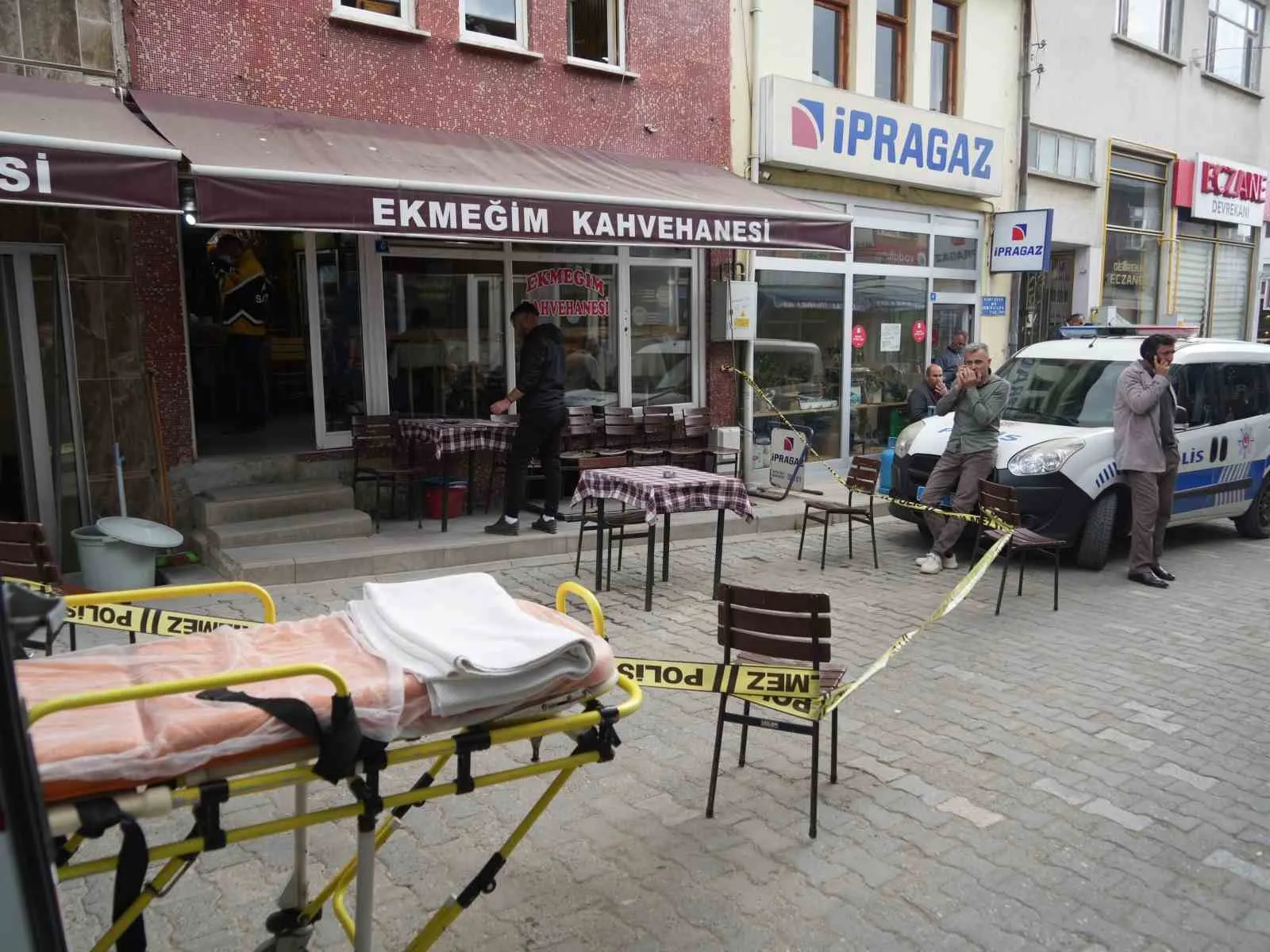 Kastamonu'nun Devrekani ilçesinde evlilik sebebiyle yaşanan kavgada amca ve yeğeni