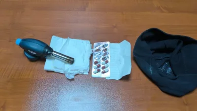 Kastamonu’da otomobilin motor kısmında saklanmış uyuşturucu polis tarafından ele geçirildi.