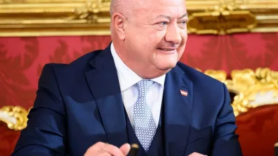 Avusturya'da üçlü koalisyon hükümeti kuruldu. ÖVP lideri Christian Stocker Başbakan