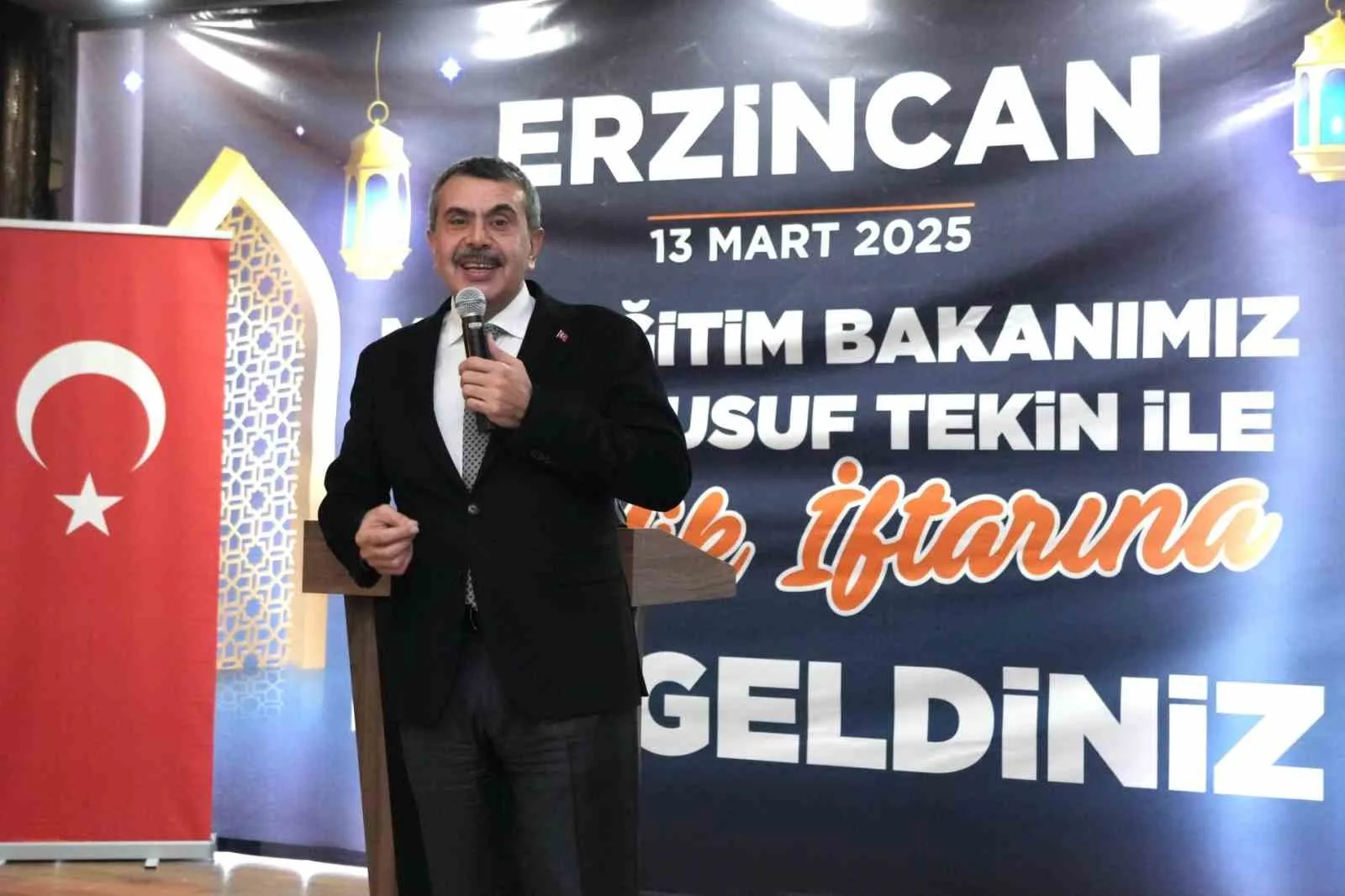 Millî Eğitim Bakanı Yusuf Tekin, Erzincan Valiliği tarafından düzenlenen "Gençlik