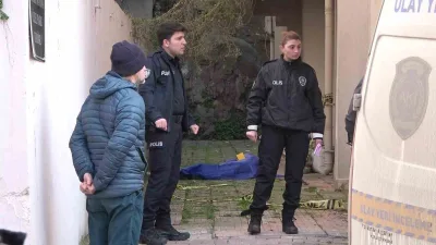 İzmit'te 7 katlı apartmanın 6. katındaki balkondan düşen Zülfü Demir