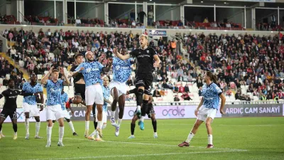 Trendyol Süper Lig'in 26. haftasında Başakşehir-Sivasspor maçının Video Yardımcı Hakemi