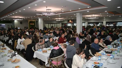 Trabzon Büyükşehir Belediye Başkanı Ahmet Metin Genç, şehit aileleri ve