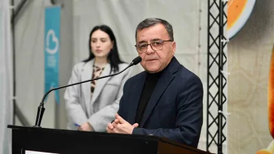 Balıkesir'de düzenlenen iftar programına Altıeylül Belediye Başkanı Hakan Şehirli, Milletvekili