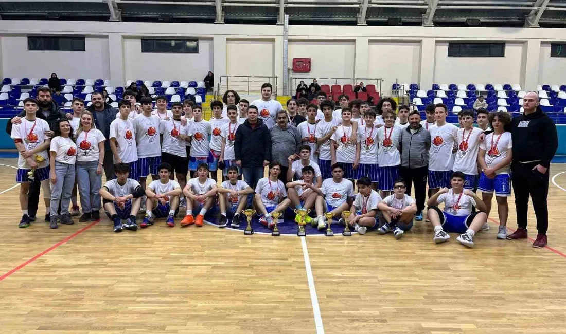 Erzurum’da basketler ‘Yeşilay’ için atıldı. Erzurum Gençlik ve Spor İl