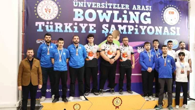 Türkiye Ünilig Bowling Şampiyonasında Bayburt Üniversitesi sporcuları toplamda 12 madalyayla