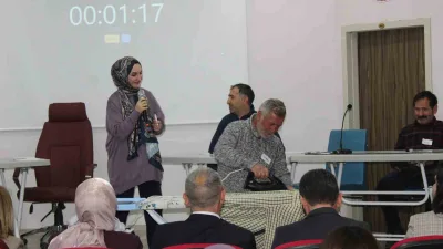 2025 yılında Bayburt'ta düzenlenen aile yılı temalı etkinlikte eşler ve