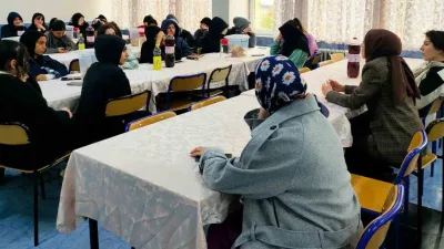 Bayburt'ta Kız Anadolu Lisesinde gerçekleştirilen söyleşide öğrencilere kadın hakları ve