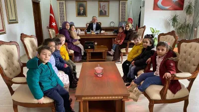 Genç Osman 4-6 Yaş Kur’an Kursu öğrencileri, kumbaralarındaki birikimleri ihtiyaç