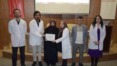 Bayburt Devlet Hastanesi'nde 2016'da hizmete giren 'Diyabet Okulu', 500'üncü mezununu