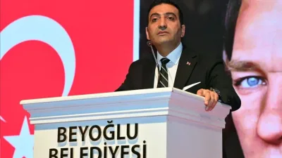 Beyoğlu Belediye Başkanı İnan Güney, Siyasi Partiler Yasası'na muhalefet suçlamasıyla