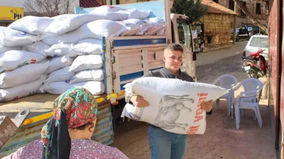 Antalya Büyükşehir Belediye Başkanı Muhittin Böcek'in 'Süt Yemi Projesi' kapsamında