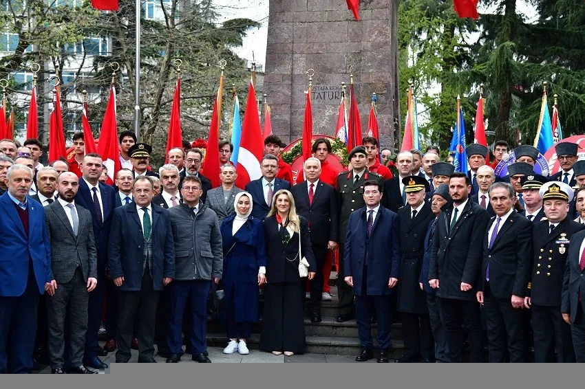 Trabzon'da 18 Mart Şehitleri Anma Günü ve Çanakkale Zaferi'nin 110.