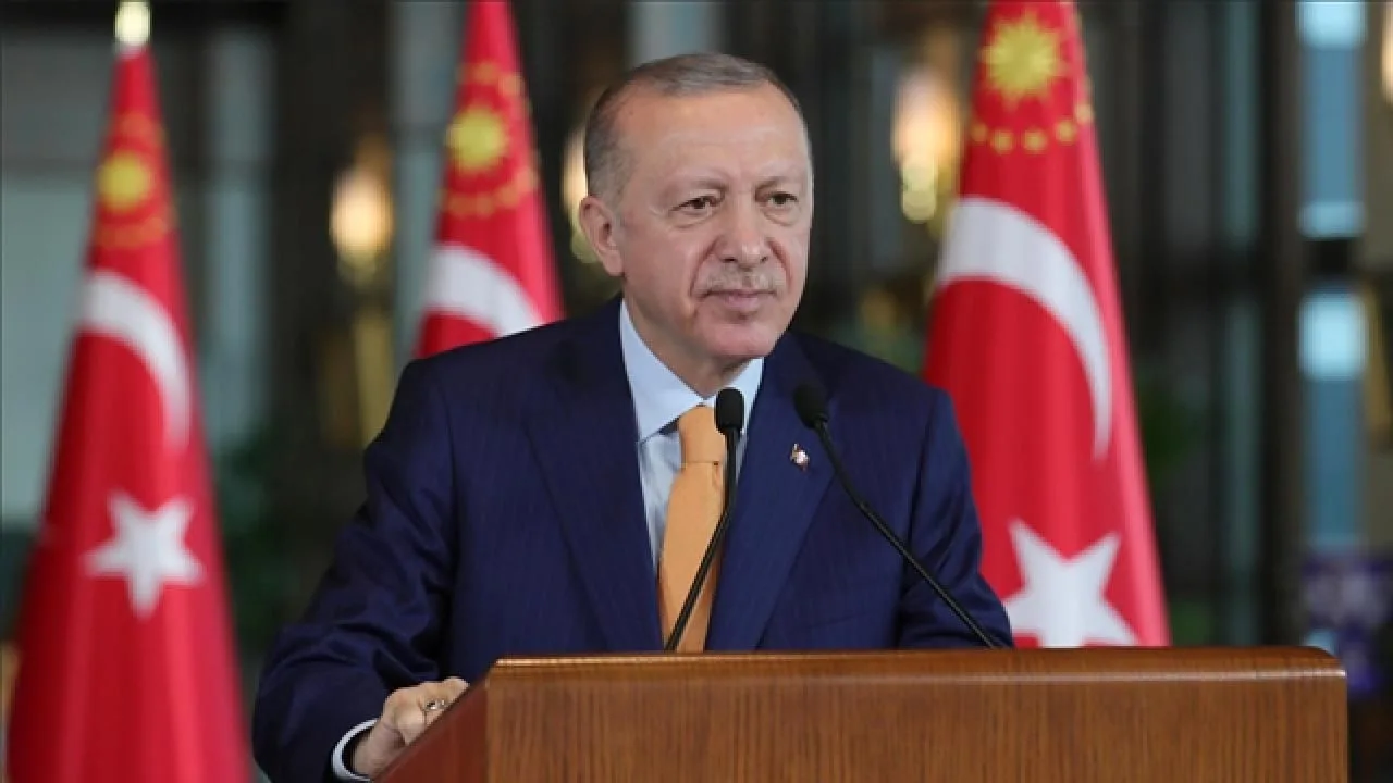 Cumhurbaşkanı Recep Tayyip Erdoğan, 2025 Dünya Kadınlar Boks Şampiyonası'nda tarihi