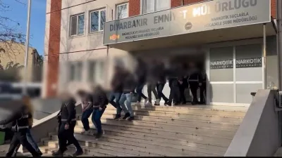 Eş zamanlı operasyonda rüşvetle puan yükselten 45 şüpheliden 26'sı Diyarbakır
