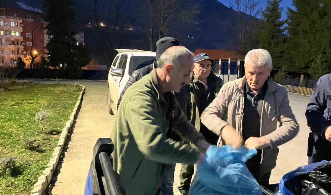 Artvin'in Murgul ilçesinde jandarma ekipleri tarafından yapılan operasyonda yasadışı avlanan