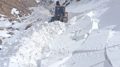 Meteoroloji Doğu'daki 7 il için çığ riskine dikkat çekti. Erzincan,