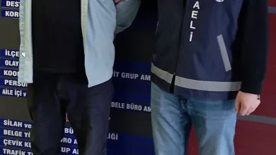 Kocaeli'de dolandırıcılık suçundan 4 yıl hapis cezası bulunan C.D.(37) polis