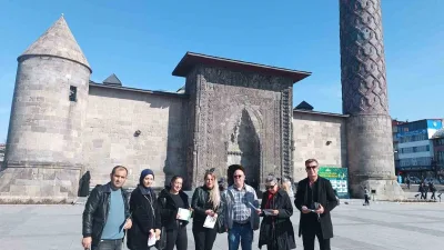 Erzurum'da TÜKODER tarafından düzenlenen etkinlikte tüketici haklarına dikkat çekildi. Başkan