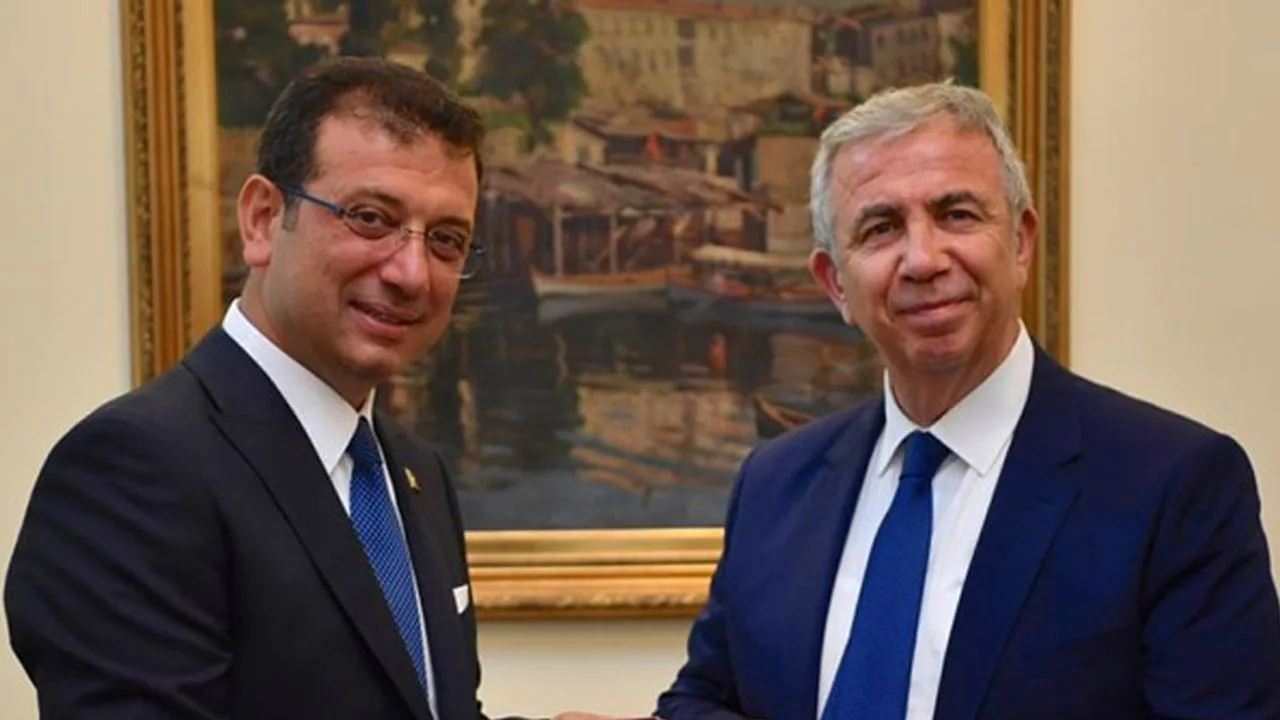 Ankara Büyükşehir Belediye Başkanı Mansur Yavaş, İstanbul Büyükşehir Belediye Başkanı