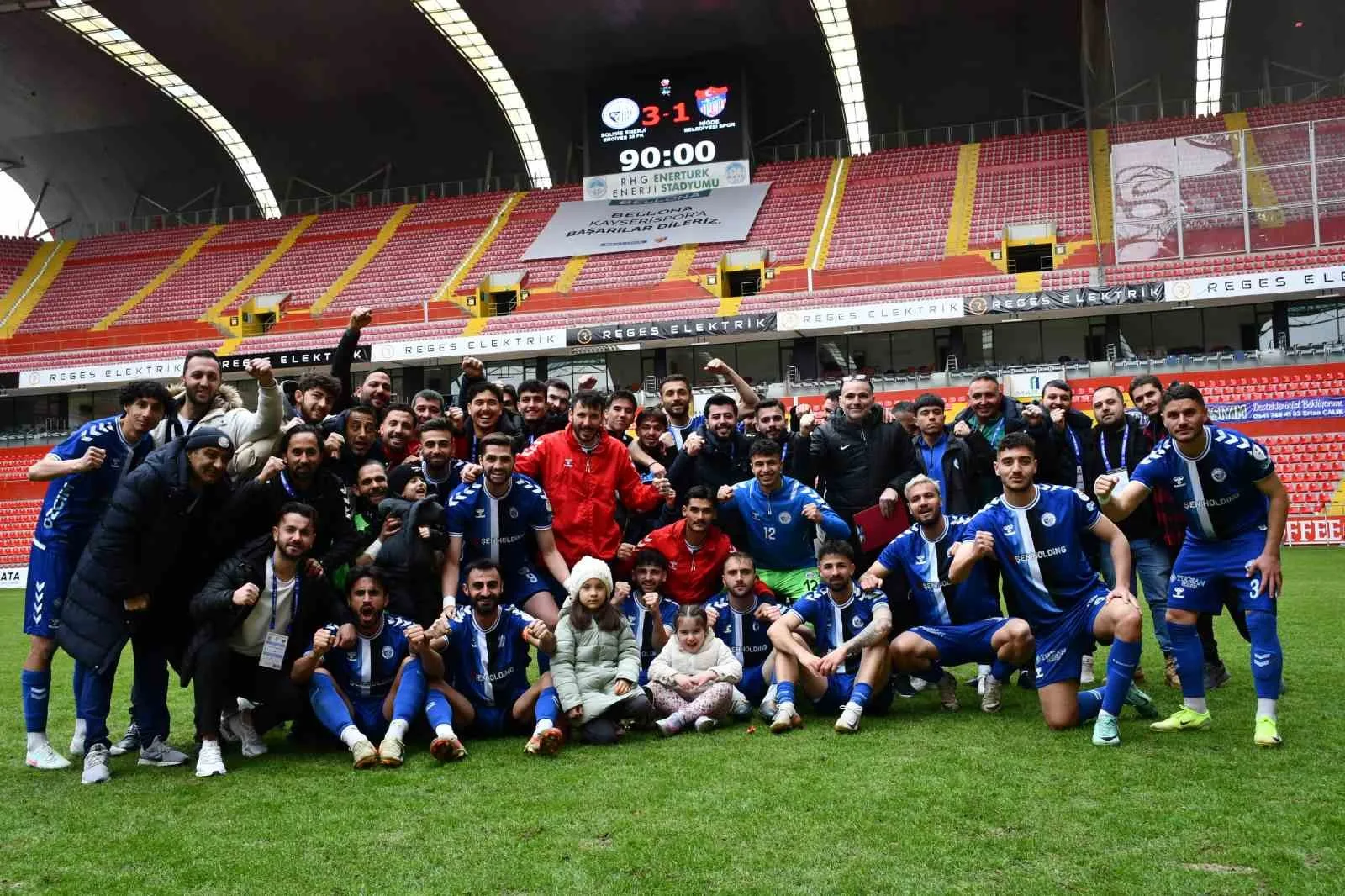 Erciyes 38 FK, Niğde Belediyespor'u sahasında 3-1 mağlup ederek önemli