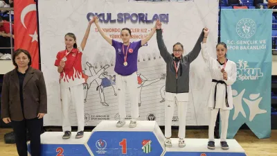 Erzincanlı sporcular Eyüp Ensar Yıldırım güreşte ikinci, Reyhan Ebru Bilyay