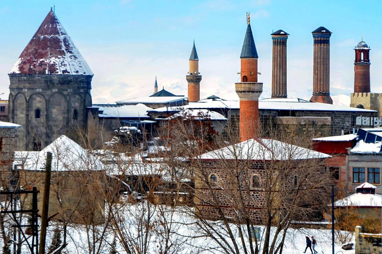 Erzurum'da 2024 yılında doğan bebeklere verilen isimler belli oldu. Kadın