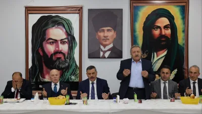 Erzurum'da Hz. İmam Hüseyin Erzurum Cemevi’nde düzenlenen "Gönül Sofrası" iftarında