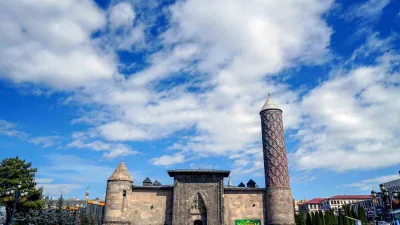 Meteoroloji 12. Bölge Müdürlüğü, Erzurum'da parçalı bulutlu hava ve aralıklı